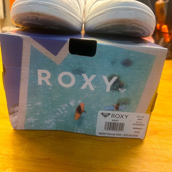 NEW Roxy ‘Rory’ Canvas Shoes - 10 - Picture 5 of 6